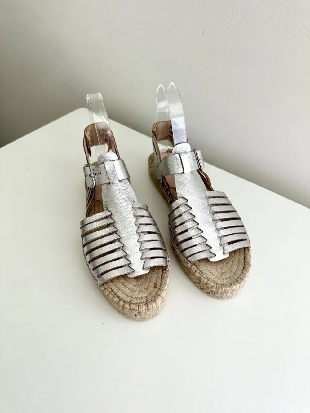 NEW LOEFFLER RANDALL Metallic Silver Leather Fisherman Espadrille Sandals Size 8